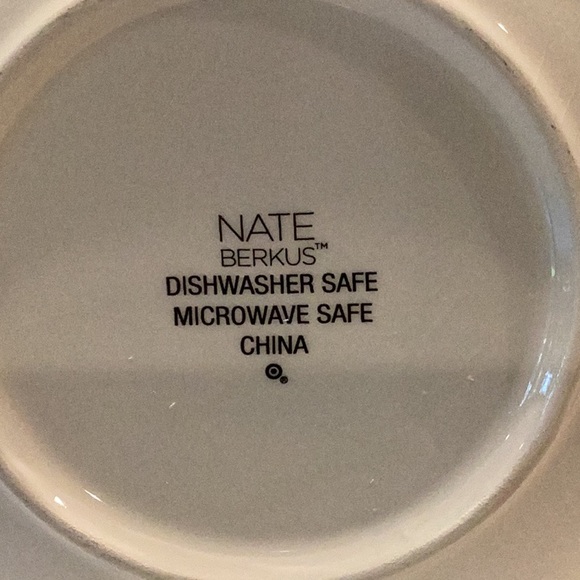 Nate Berkus Appetizer/Dessert plates. Set of 3 - Picture 5 of 5